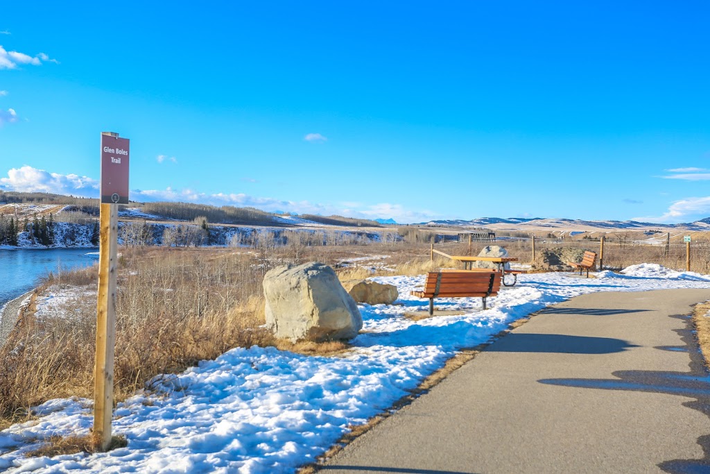 Wenger Ancestor Table and Bench | Glen Boles Trail, Cochrane, AB T4C 0C1, Canada | Phone: (403) 813-7351