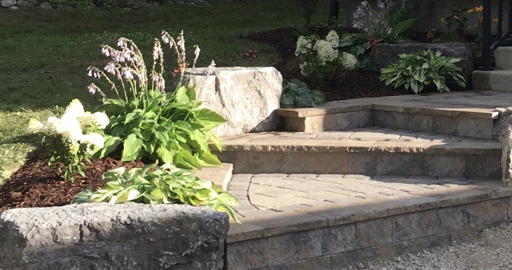 Thiessen Landscaping Inc. | 250 Gordon St, Fergus, ON N1M 2W3, Canada | Phone: (519) 787-2675