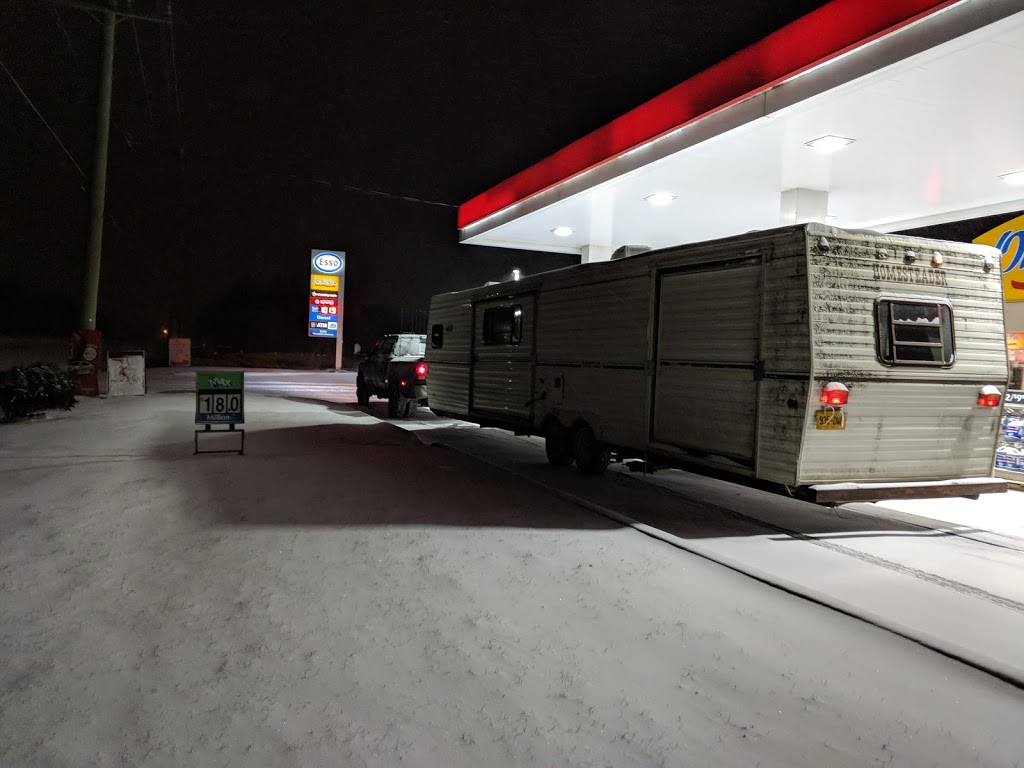 Esso | 12717 Woodbine Ave, Gormley, ON L0H 1G0, Canada | Phone: (905) 888-6179