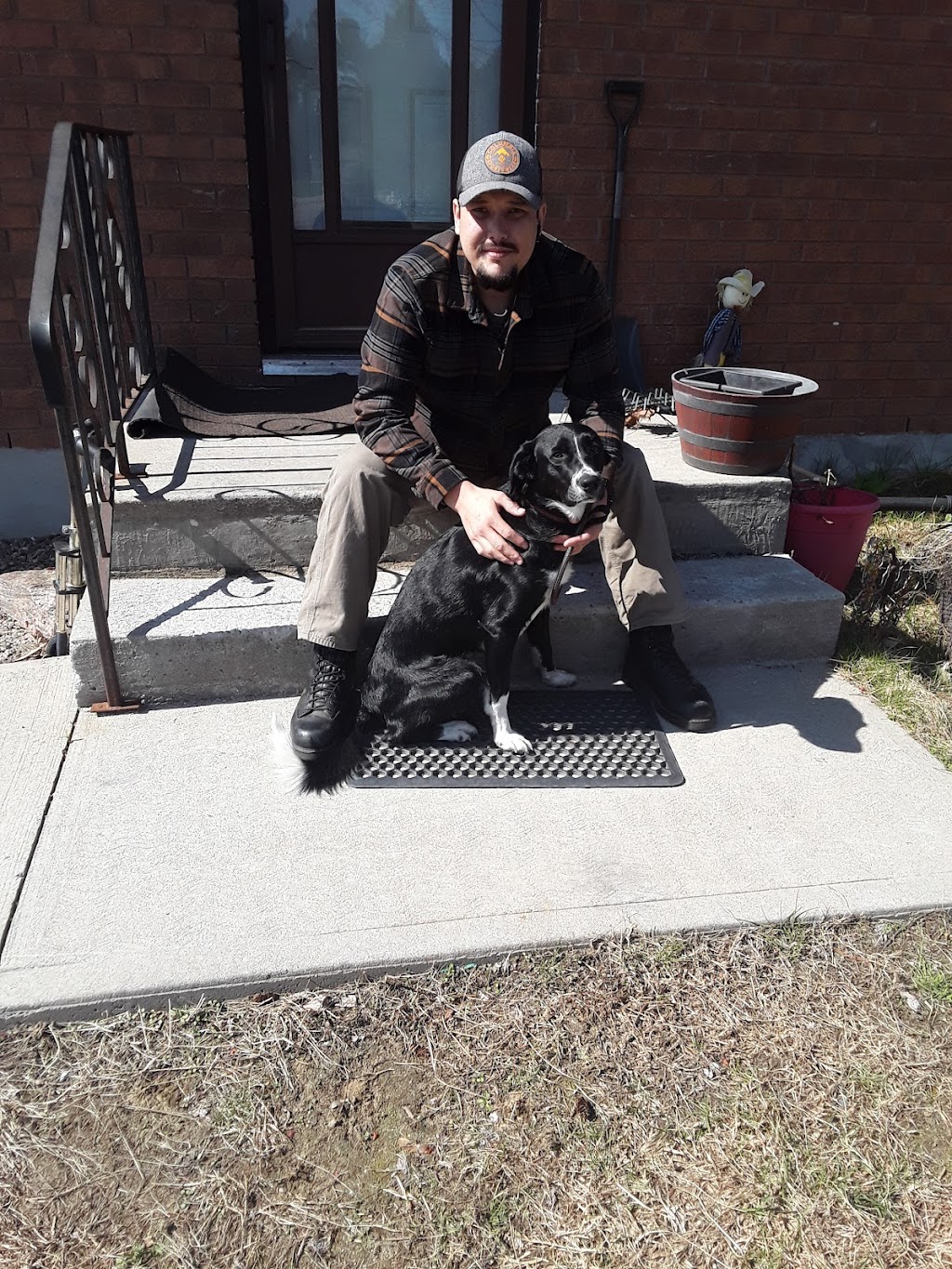 Chief Dog Walking and Training | 679 Pineridge Crescent, Pembroke, ON K8A 7V4, Canada | Phone: (613) 312-6724