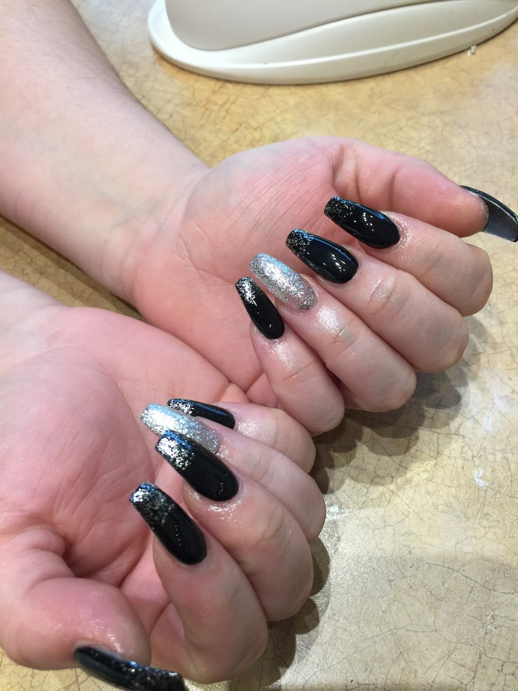 Ongles Art | 40 Rue Évangéline, Granby, QC J2G 8K1, Canada | Phone: (450) 991-3309