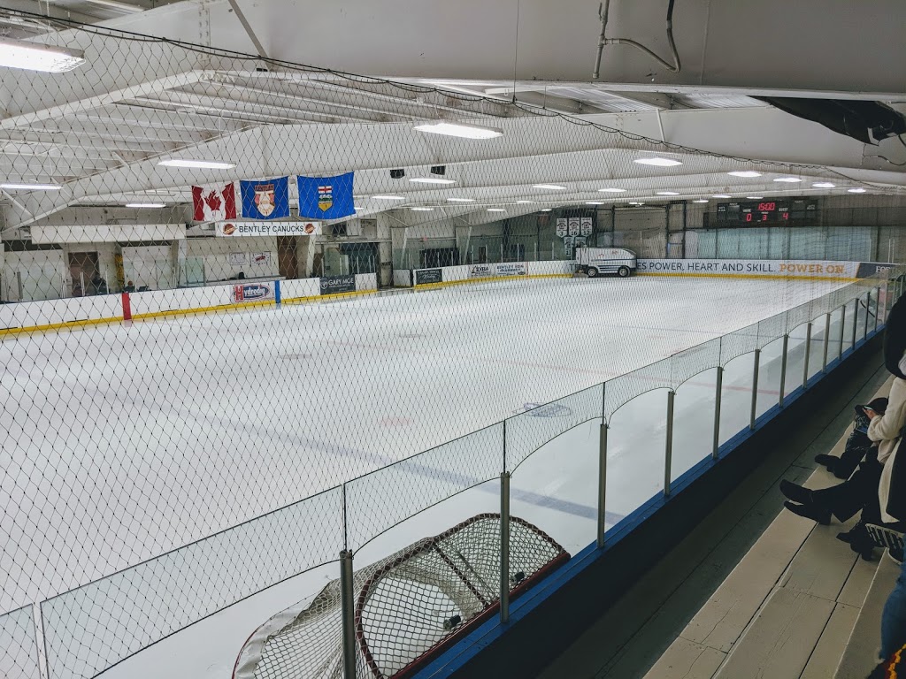 Bentley Arena | 5218 50 St, Bentley, AB T0C 0J0, Canada | Phone: (403) 748-3130