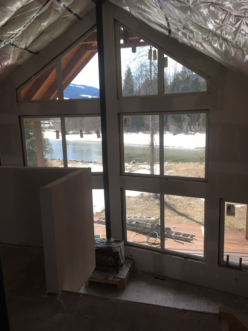 Lateral Builders | 318 Hemlock Cres N, Sicamous, BC V0E 2V0, Canada | Phone: (250) 515-0025