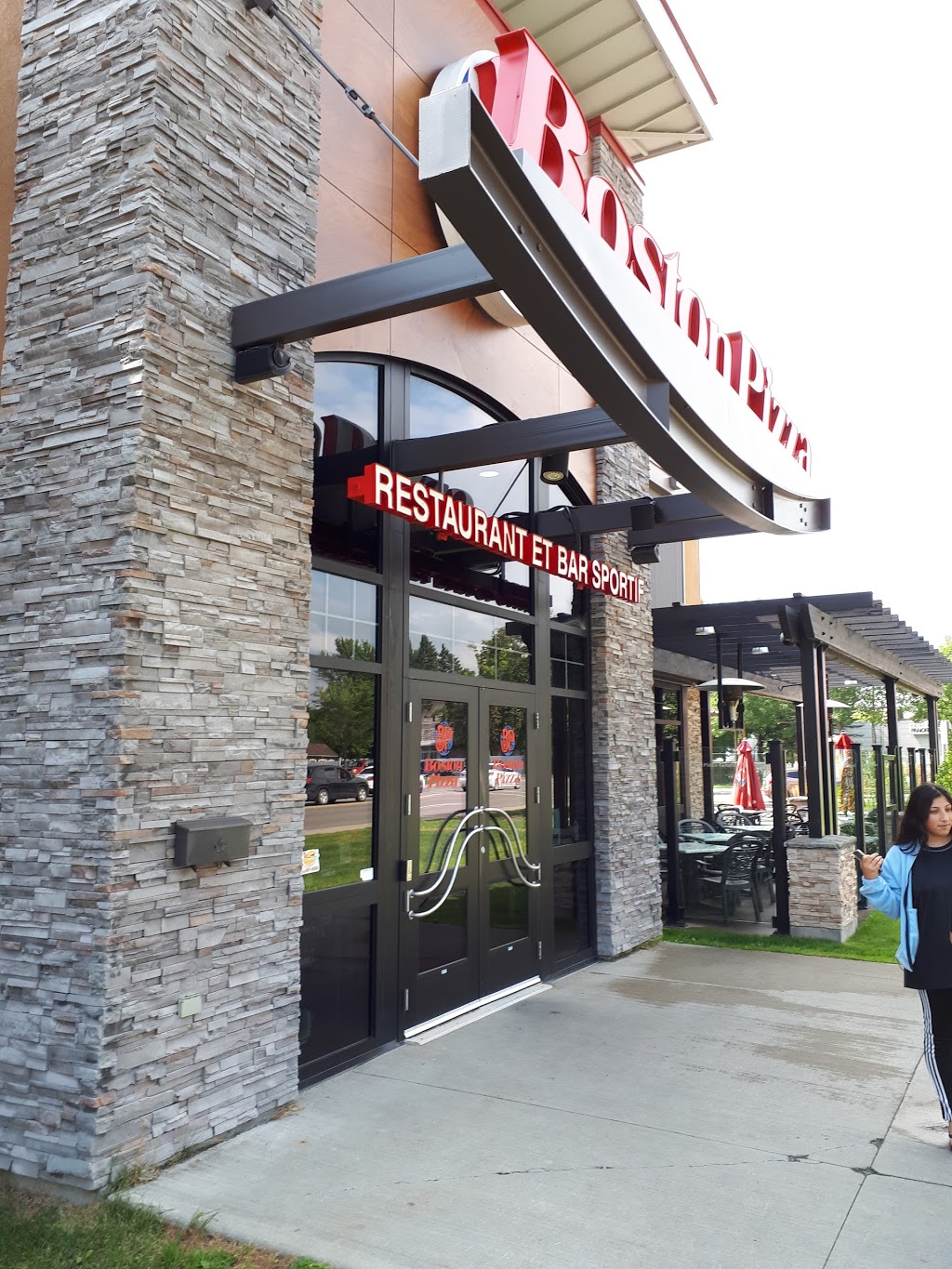 Boston Pizza | 8445 Boulevard de lOrmière, Québec, QC G2C 1C2, Canada | Phone: (418) 845-0050