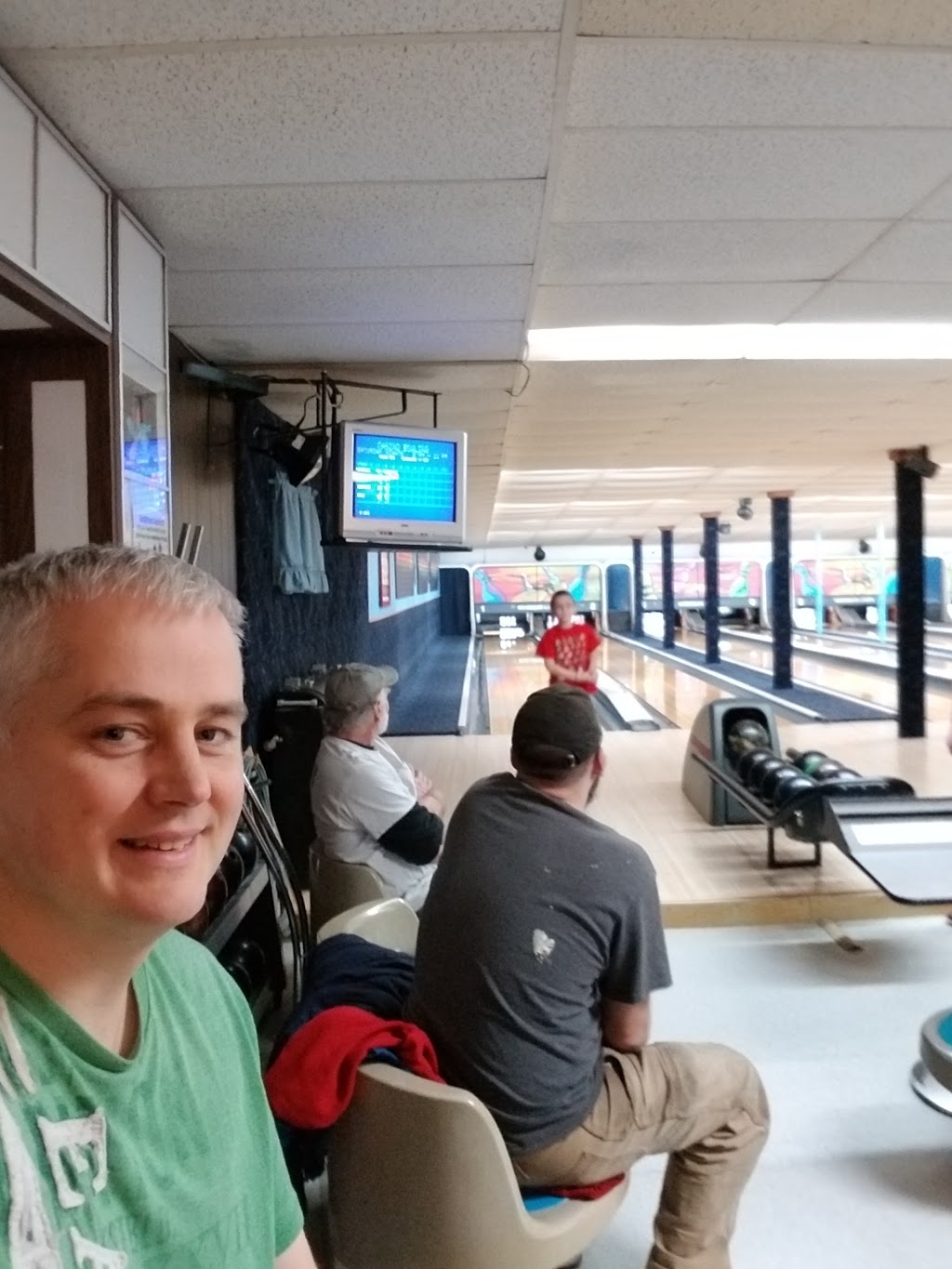 Missisquoi Lanes | 3010 VT-100, Lowell, VT 05847, USA | Phone: (802) 744-6630