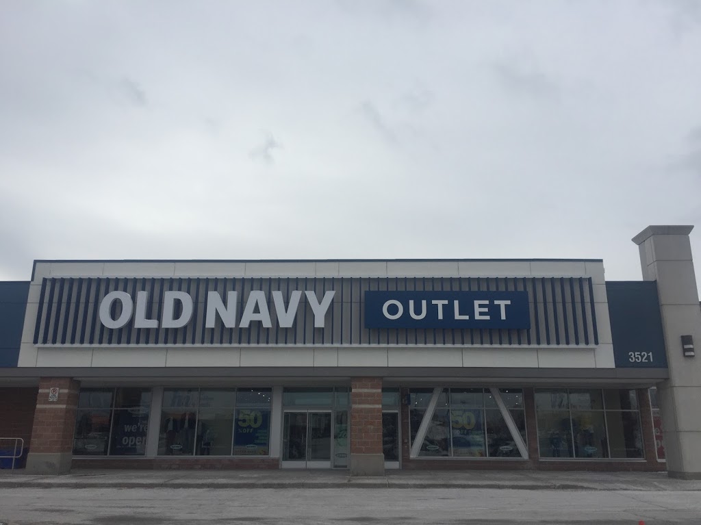 Old Navy Outlet | 3521 Wyecroft Rd Unit E001, Oakville, ON L6L 0B6, Canada | Phone: (289) 813-9651