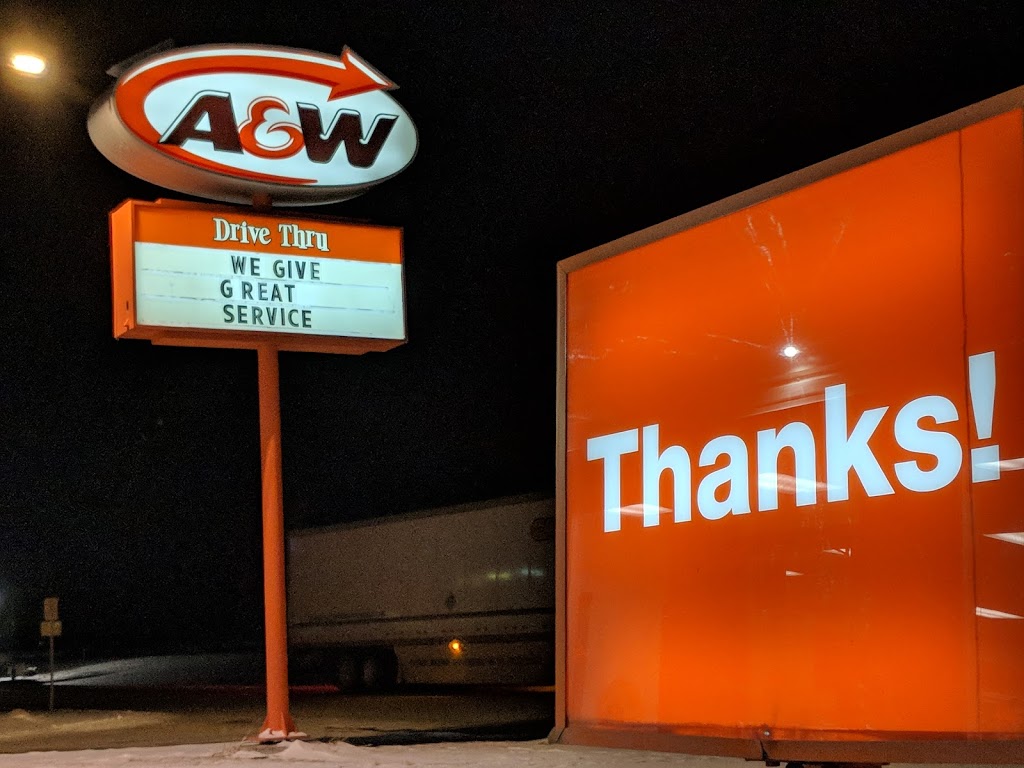 A&W Canada | 9 Alberta Rd, Claresholm, AB T0L 0T0, Canada | Phone: (403) 625-5309