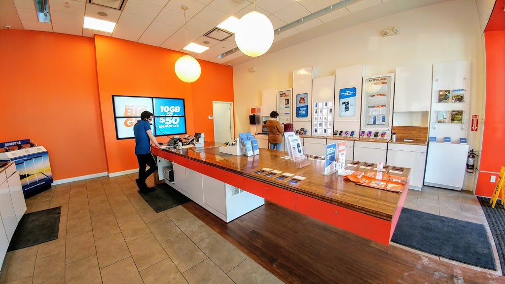 Freedom Mobile | Colossus Shopping Centre, 7601 Weston Rd Unit 131B, Woodbridge, ON L4L 9J8, Canada | Phone: (647) 260-1407