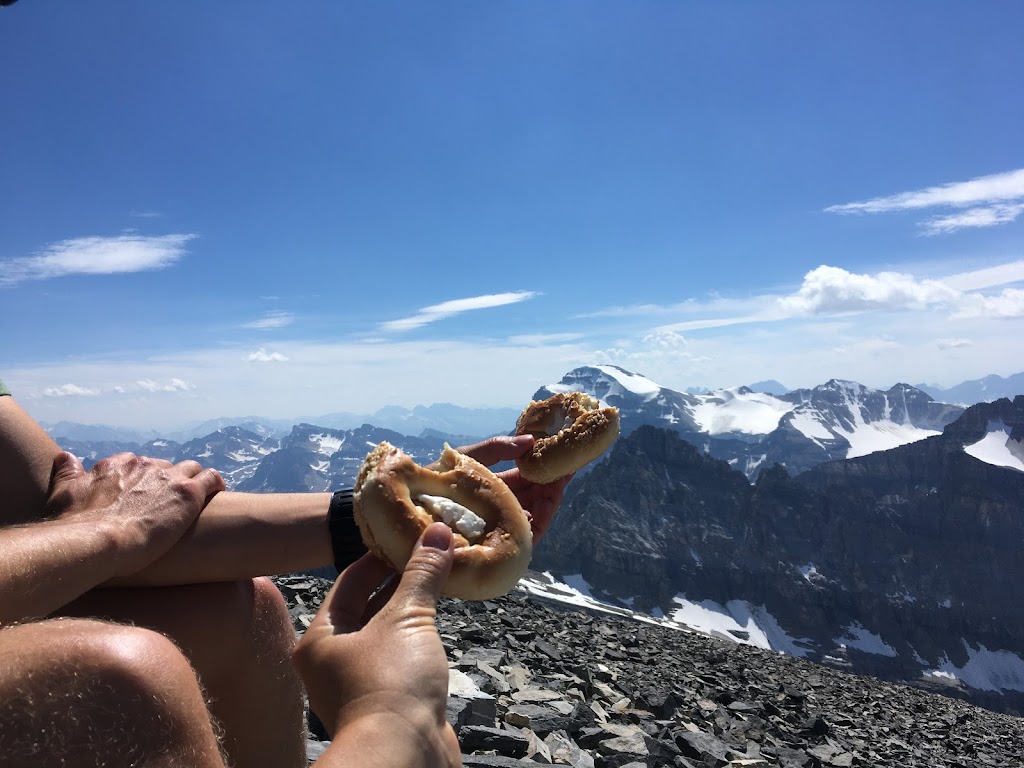 St. Lawrence Bagels | 2638 Parkdale Blvd NW, Calgary, AB T2N 3S6, Canada | Phone: (403) 453-5121