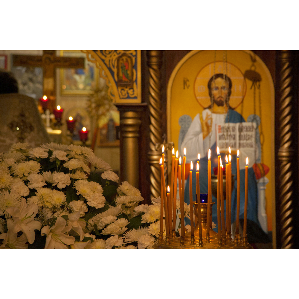 Eglise Orthodoxe Russe de Saint-Seraphim. Русская Православная Ц | 8011 Av Champagneur, Montréal, QC H3N 2K4, Canada | Phone: (514) 278-8896