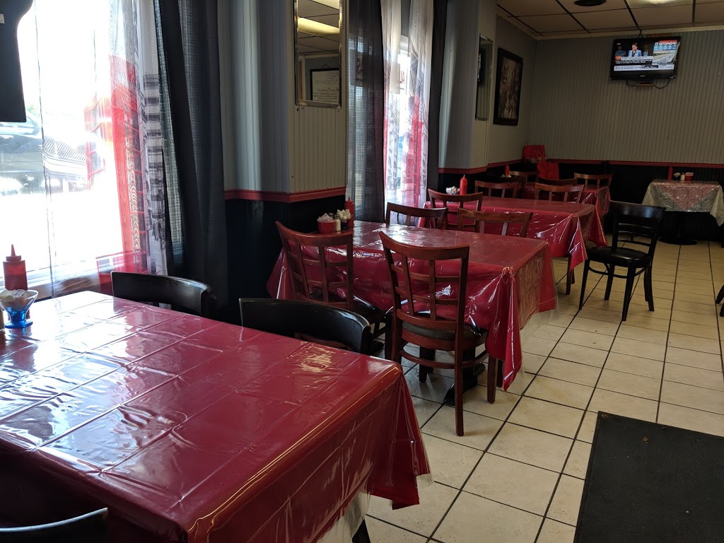 Eagle Restaurant | 1390 Eagle St N, Cambridge, ON N3H 4L2, Canada | Phone: (519) 650-0013