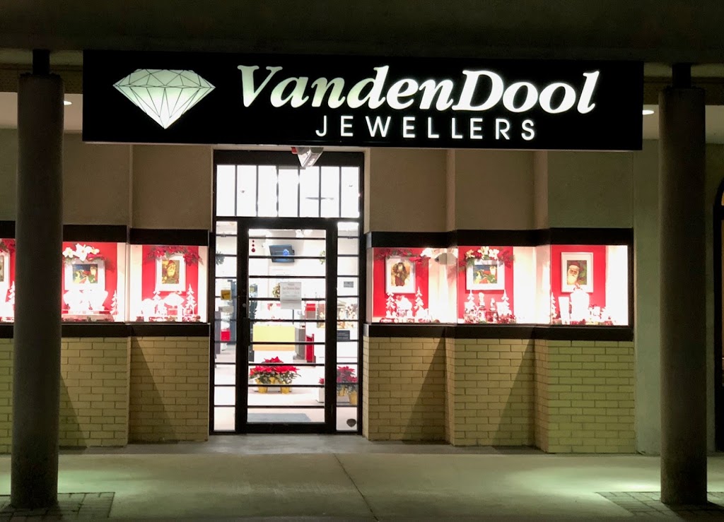 VandenDool Jewellers | Grantham Plaza, 400 Scott St, St. Catharines, ON L2M 3W4, Canada | Phone: (905) 937-8833