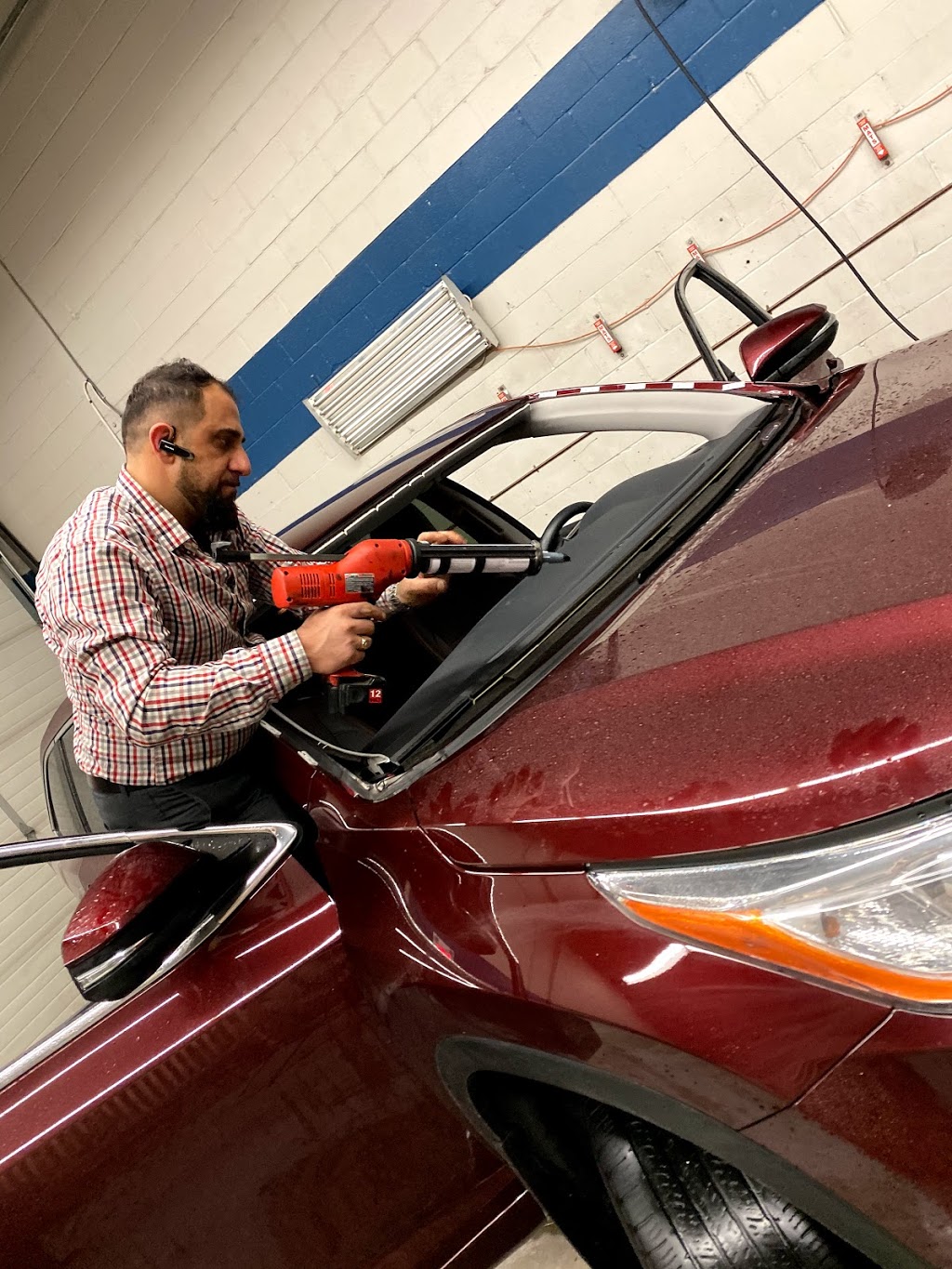 Canada Auto GLASS (Toronto-Scarborough) | 10 Arkona Dr, Toronto, ON M1T 1X3, Canada | Phone: (416) 846-7562