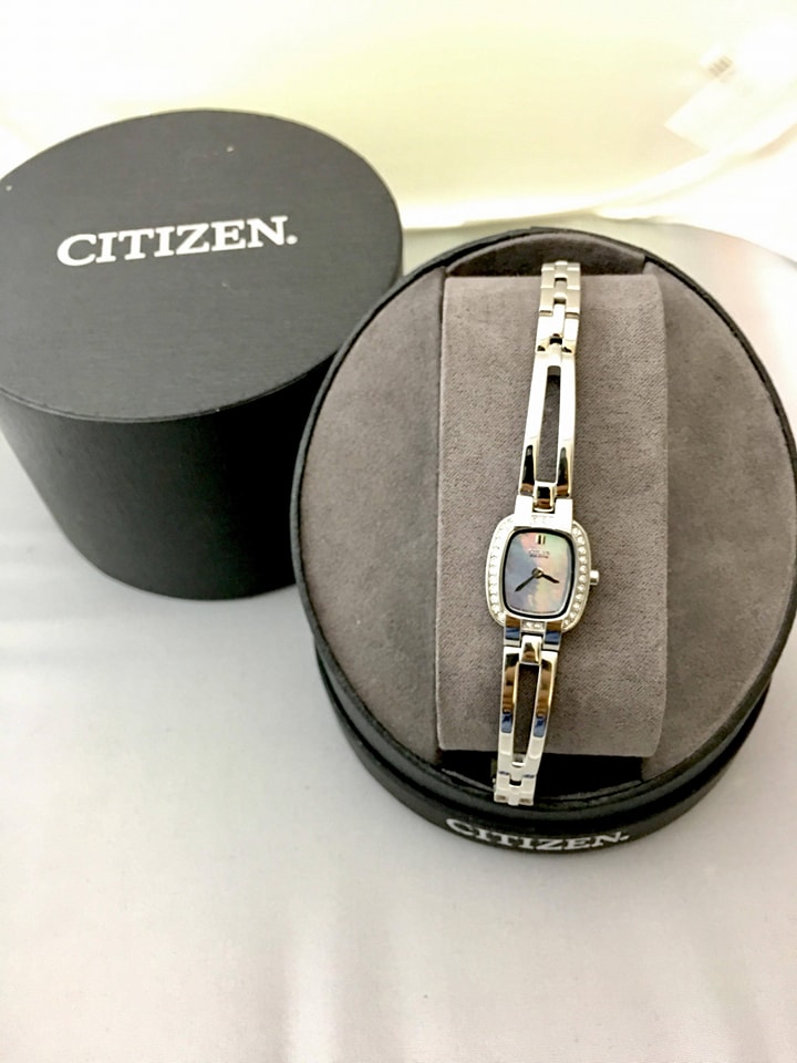 Citizen Watch Canada Ltd. | 380 Bentley St, Markham, ON L3R 3L2, Canada | Phone: (800) 461-4189