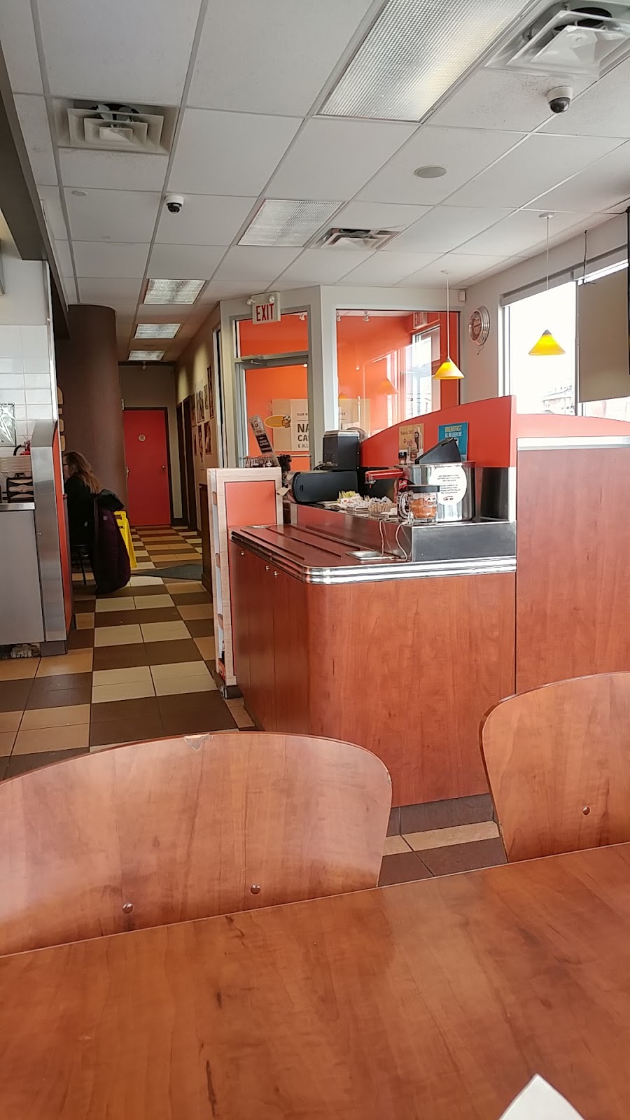 A&W Canada | 931 Upper James St, Hamilton, ON L9C 3A6, Canada | Phone: (289) 426-1980