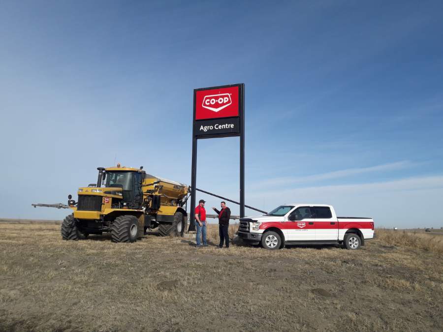 Co-op Agro Centre | 29340 AB-2, Crossfield, AB T0M 0S0, Canada | Phone: (403) 946-4747