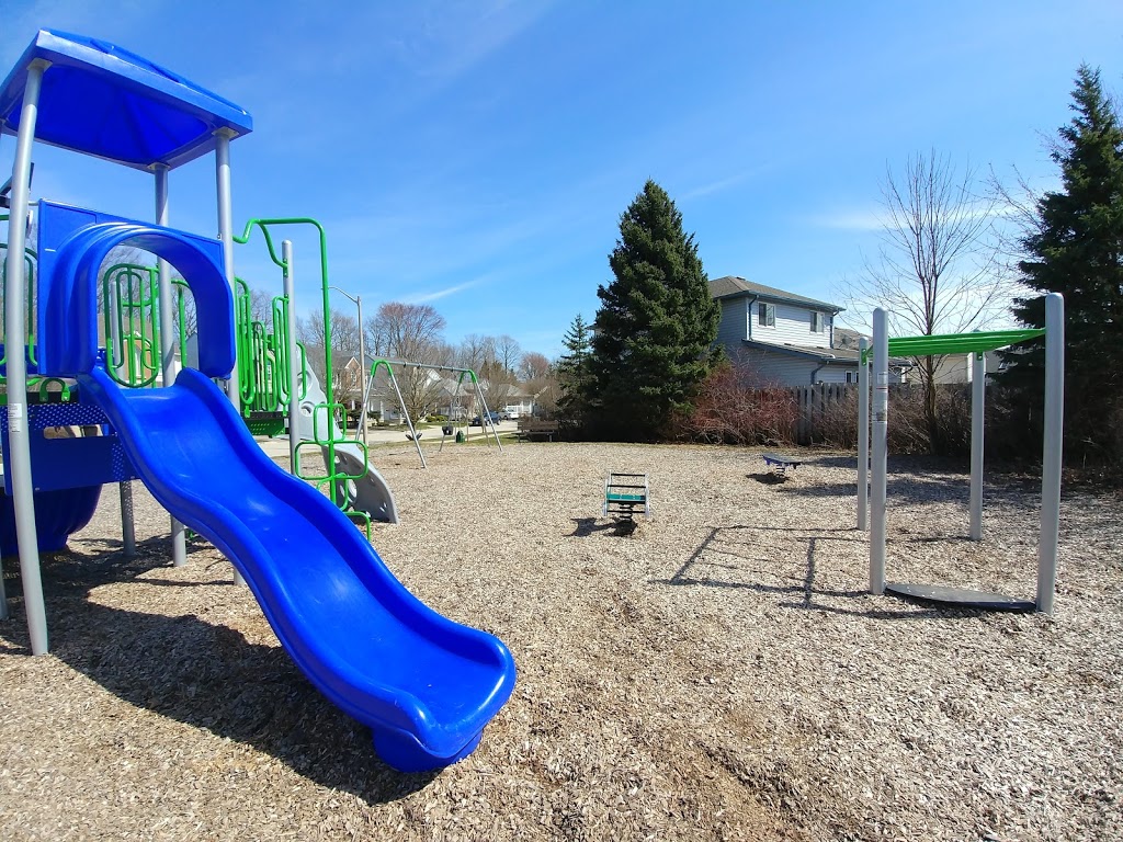 Jacob Lane Playground | 675 Jacob Ln, Waterloo, ON N2V 2A7, Canada | Phone: (519) 804-6854