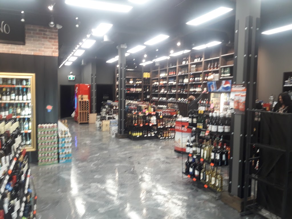 Queen’s Liquor Store | 1110 Ewen Ave, New Westminster, BC V3M 5E4, Canada | Phone: (604) 553-9655