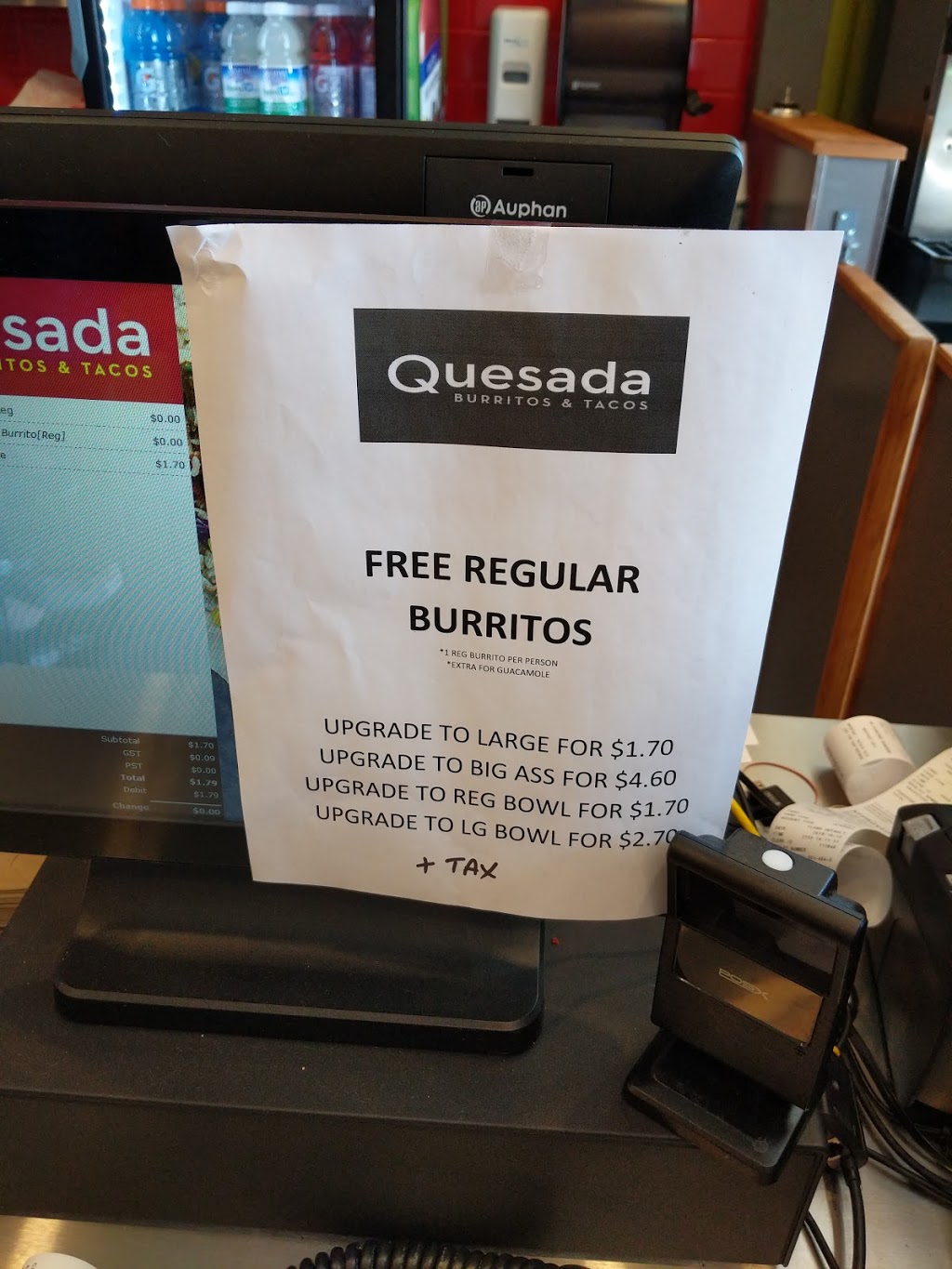 Quesada Burritos & Tacos | 1080 Wilson St W, Ancaster, ON L9G 3K9, Canada | Phone: (905) 304-4488