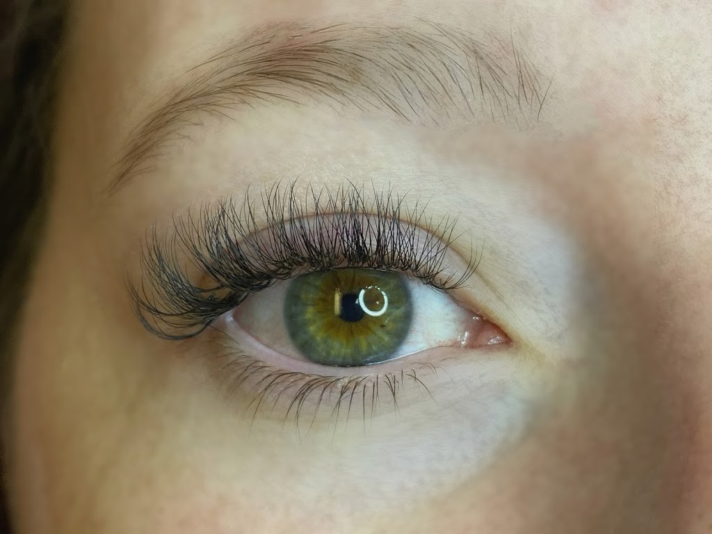 Sabs Lashes | 5601 Concession Rd 6, Everett, ON L0M 1J0, Canada | Phone: (705) 890-9697