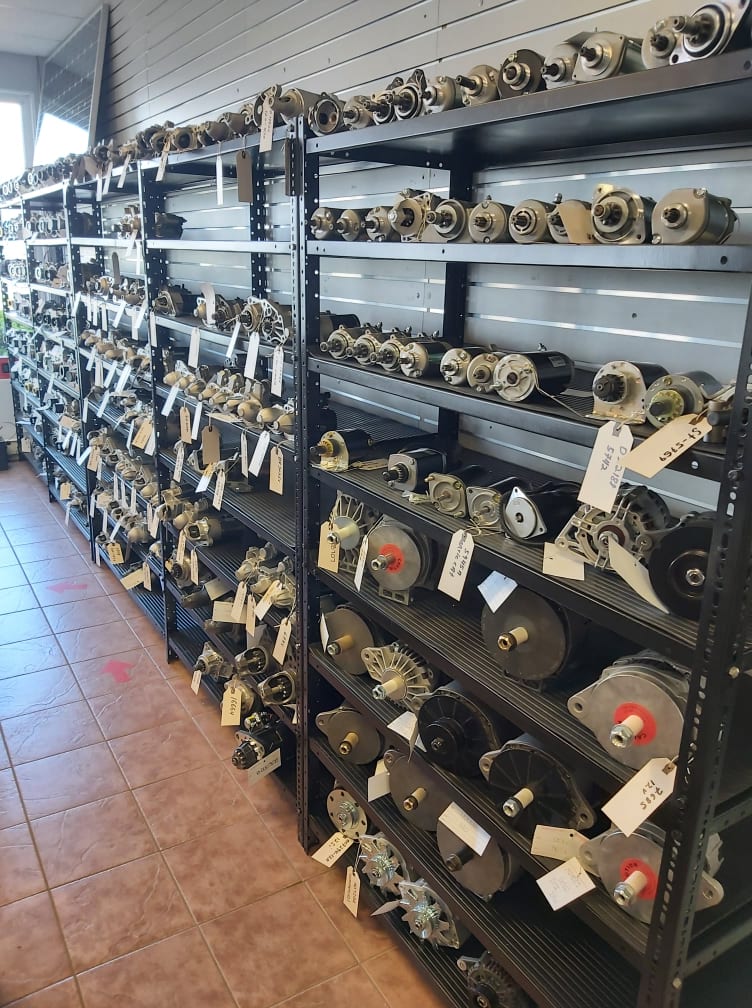 Batteries du Saguenay ( batterie, solaire, Jonquière ) | 3395 de lenergie, suite 201, Jonquière, QC G7X 0J6, Canada | Phone: (418) 412-4040