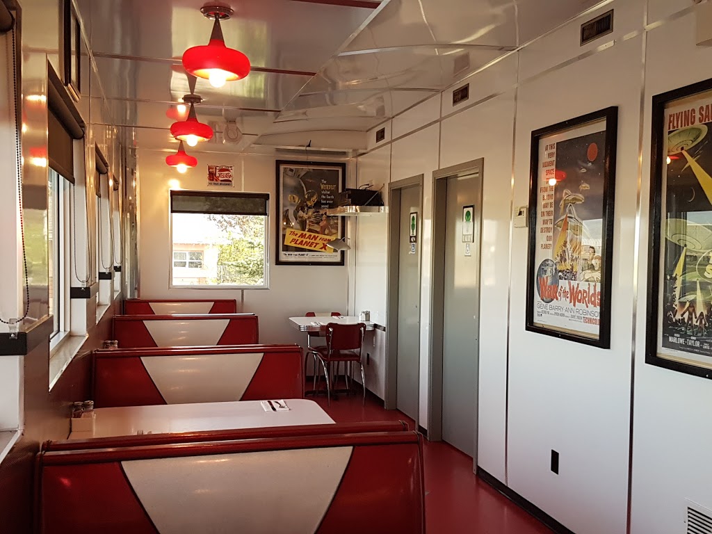 Starlite Diner Car | 1-3 Heritage Dr #1, Bowden, AB T0M 0K0, Canada | Phone: (403) 657-3503