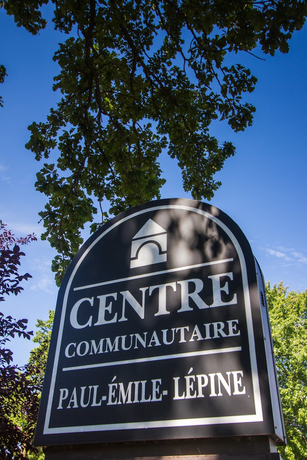 Paul-Émile-Lépine Community Centre | 150 Bd Perrot, LÎle-Perrot, QC J7V 3G1, Canada | Phone: (514) 453-1751