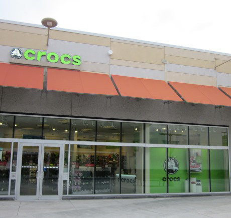 Crocs | 300 Taylor Rd, Niagara-on-the-Lake, ON L0S 1J0, Canada | Phone: (905) 988-1680