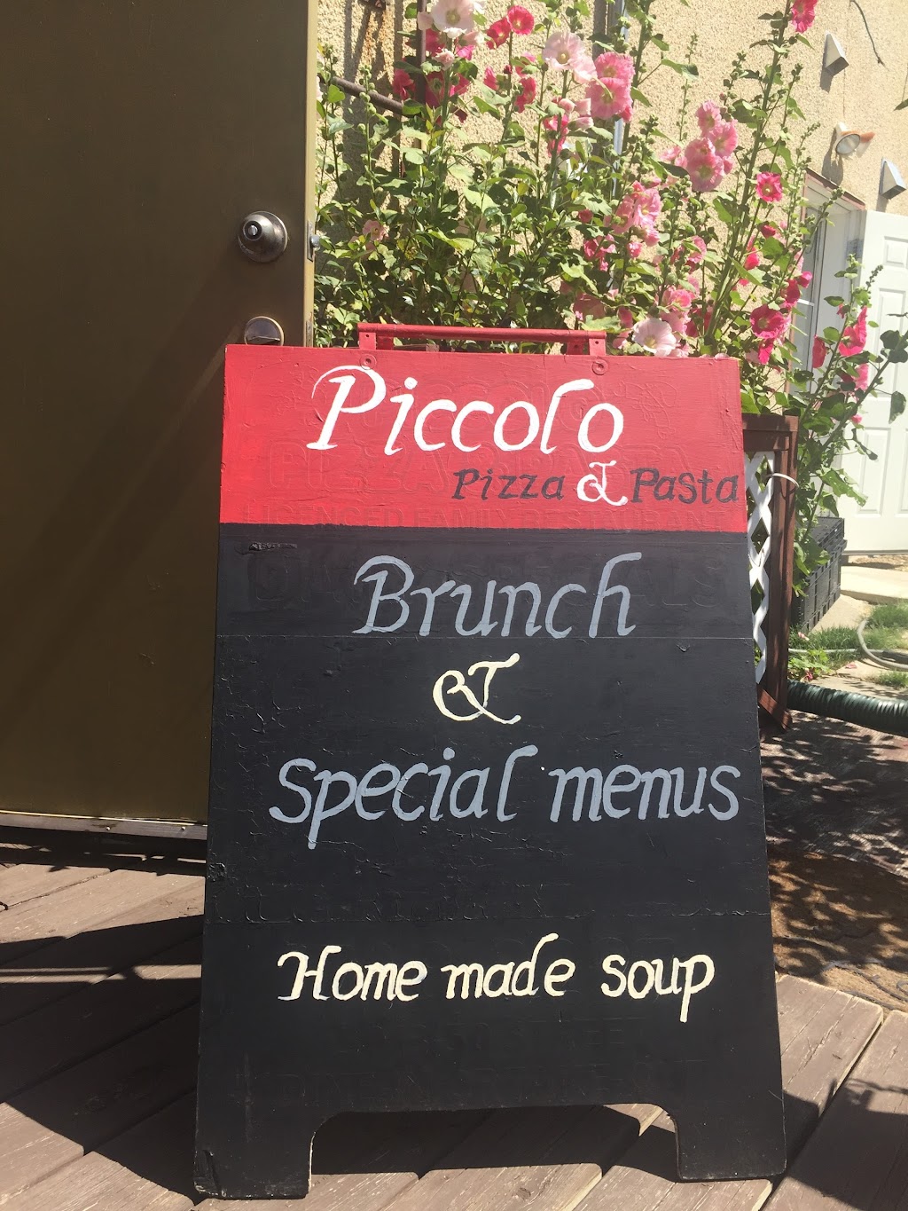 Piccolo 2 For 1 Pizza & Pasta | 5013 50 St, Bentley, AB T0C 0J0, Canada | Phone: (403) 748-2227