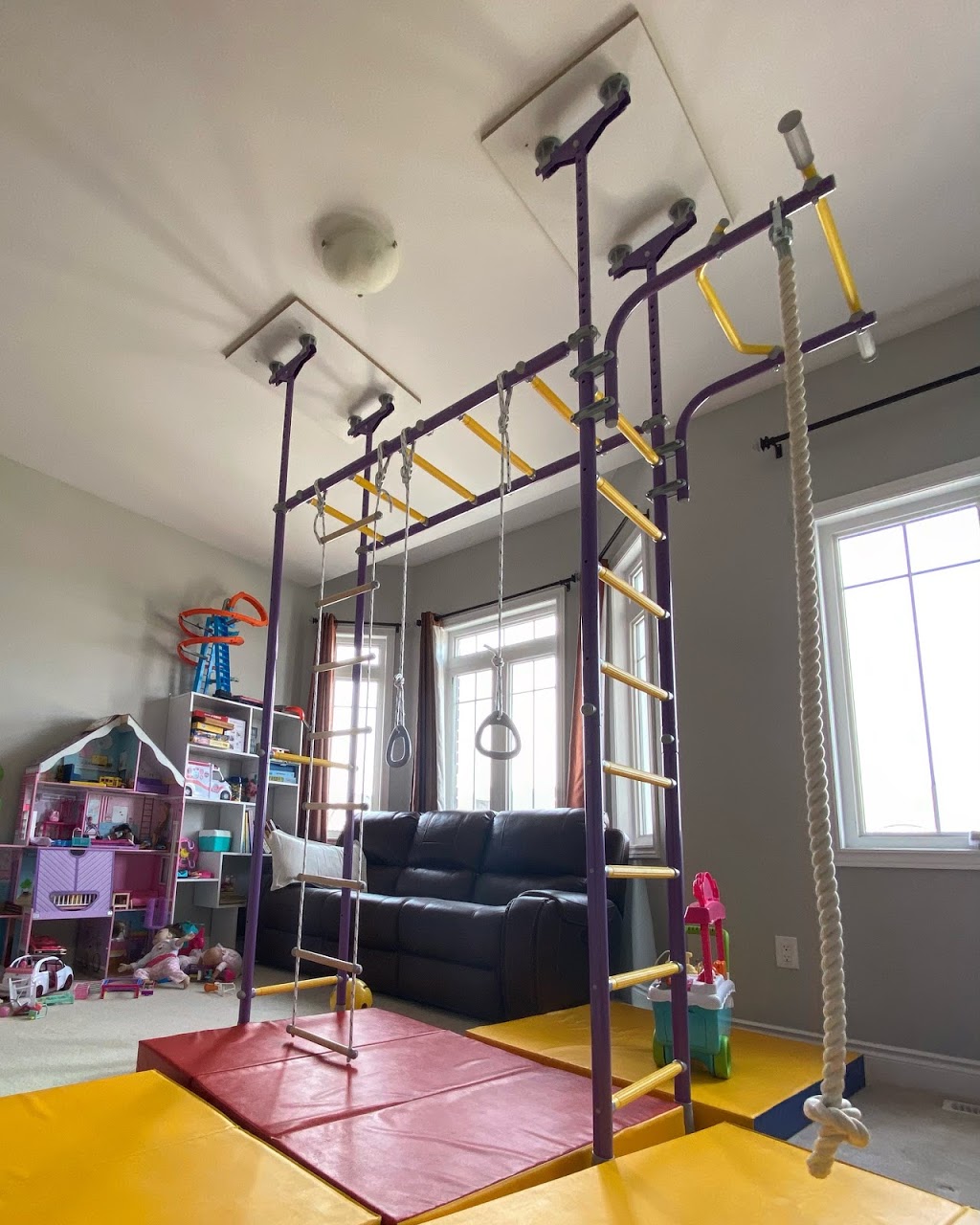 Limikids Indoor Playset | 300 Supertest Rd #3, North York, ON M3J 2M4, Canada | Phone: (416) 845-5439