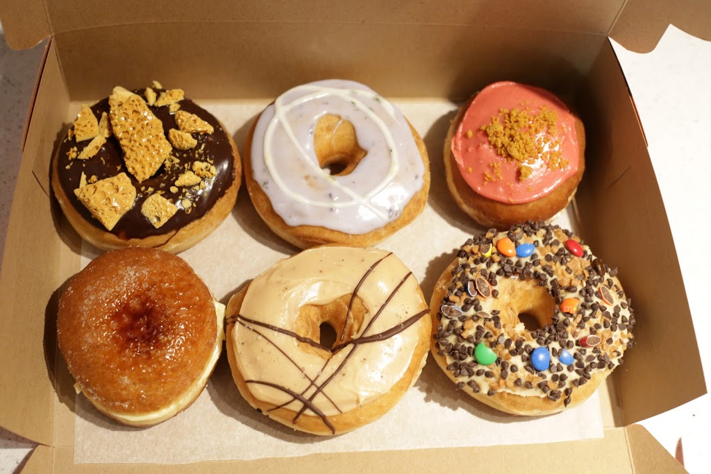 Von Doughnuts | 713 Danforth Ave, Toronto, ON M4J 1L2, Canada | Phone: (416) 901-8663