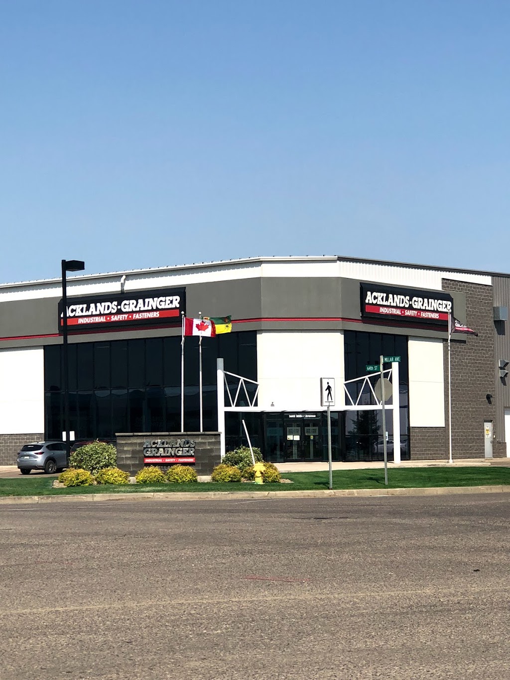 Acklands-Grainger | 3602 Millar Ave, Saskatoon, SK S7P 0B1, Canada | Phone: (888) 602-0000