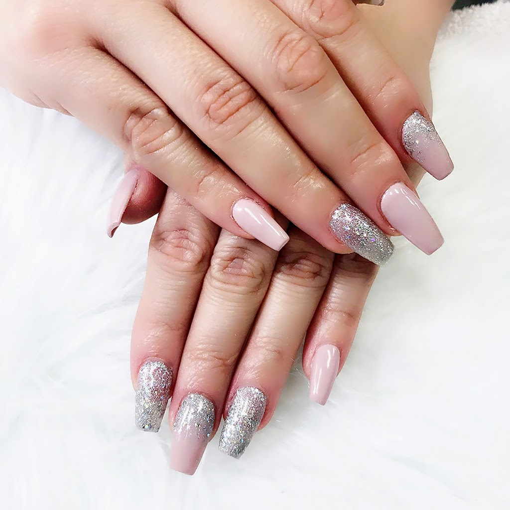 Ongles et Spa Tiffany | 3740 Grande Allée, Saint-Hubert, QC J4T 2V2, Canada | Phone: (450) 656-6111