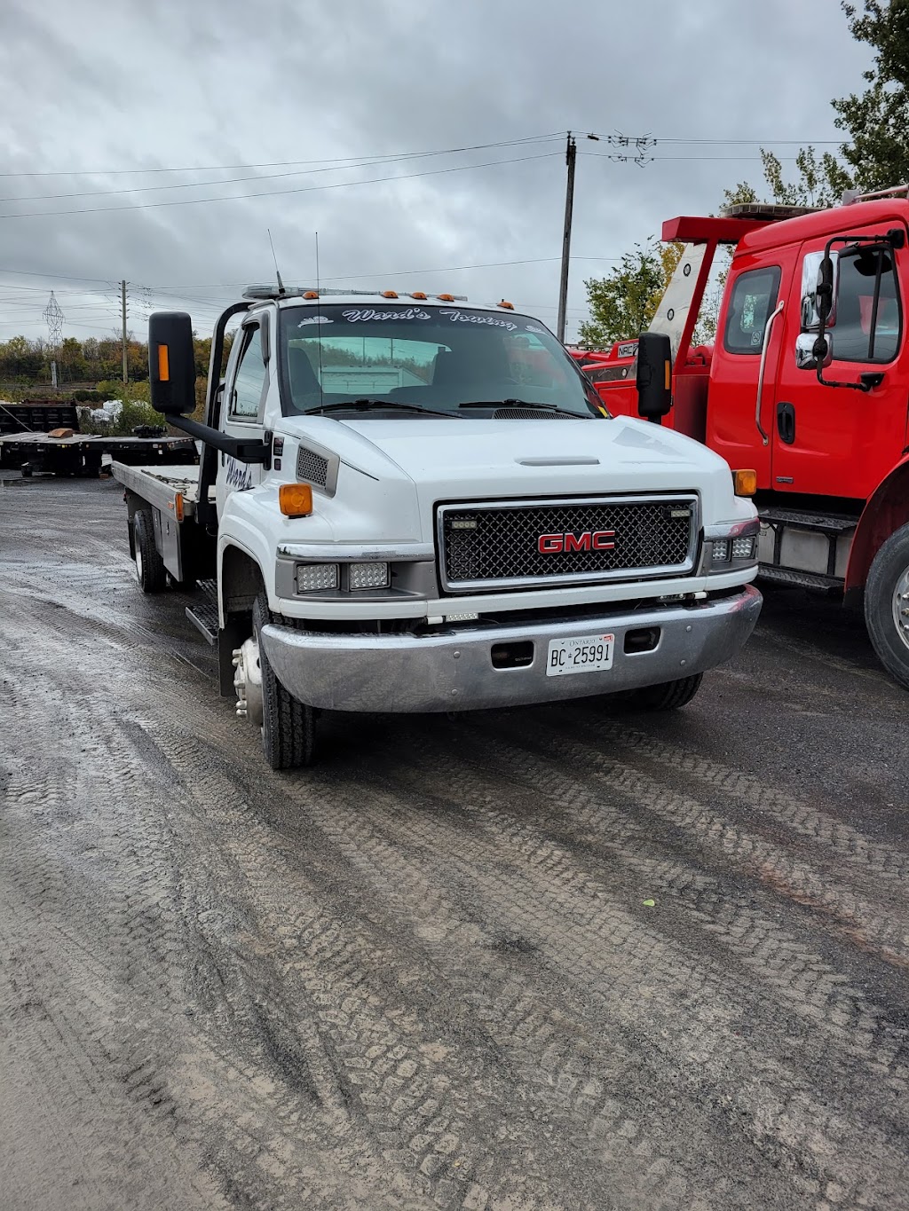 Wards Towing Service | 18 St Remy Pl, Kingston, ON K7K 6C4, Canada | Phone: (613) 546-0272