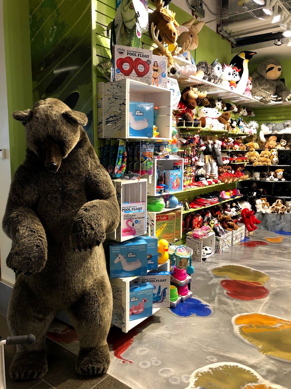 Whos Who In The Zoo International Store | 2000 Airport Rd NE #1001, Calgary, AB T2E 6W5, Canada | Phone: (403) 291-7037