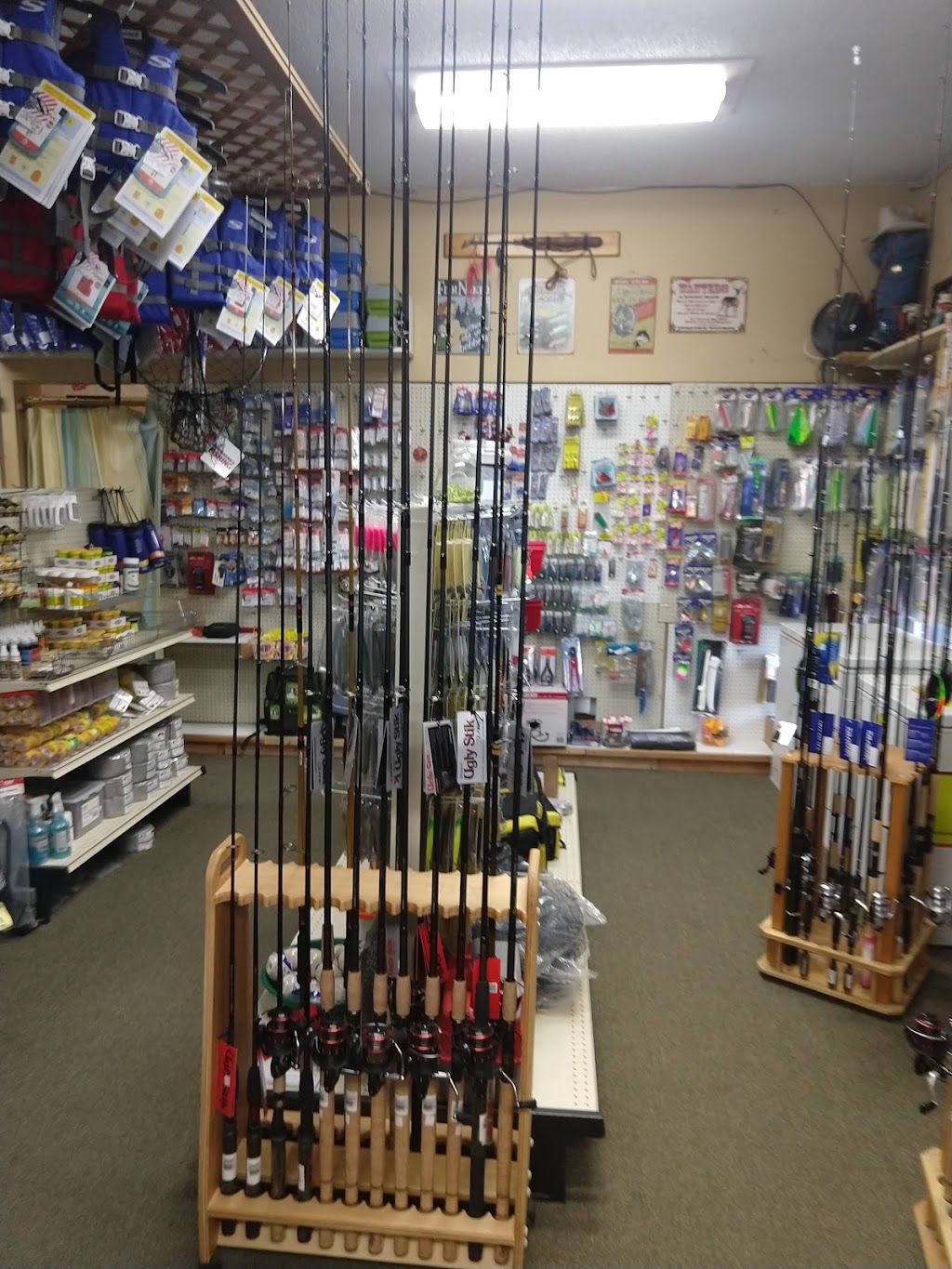 Orcas Outfitters | 1 Main St, Eastsound, WA 98245, USA | Phone: (360) 376-9327