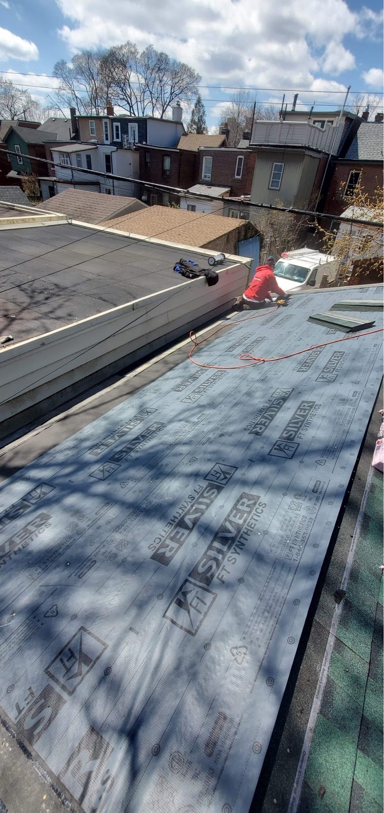 Rowe’s Roofing And General Contracting | 123 Woodbine Ave, Toronto, ON M4L 3V8, Canada | Phone: (647) 504-7693