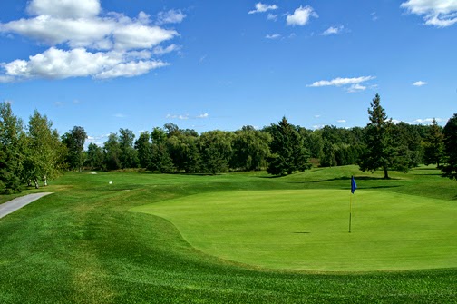 Colonnade Golf & Country Club | 2789 Woodburn Rd, Joyceville, ON K0H 1Y0, Canada | Phone: (613) 542-4779