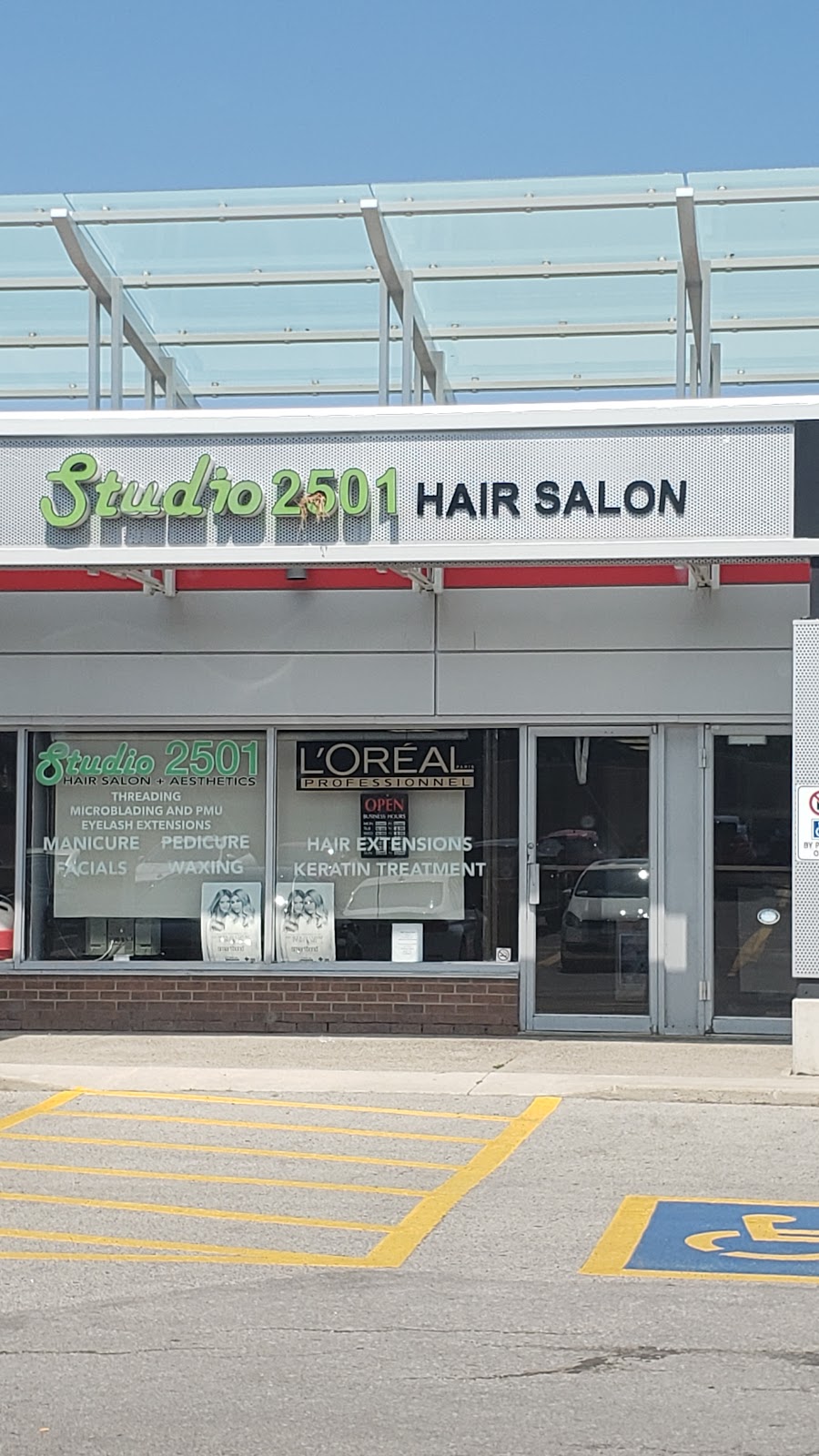 Studio 2501 Hair Salon | 2501 Guelph Line, Burlington, ON L7M 2A3, Canada | Phone: (905) 335-9050