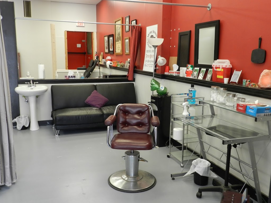 Mutiny Tattoo Piercing & Vape | 851 Princess St, Kingston, ON K7L 1G7, Canada | Phone: (613) 776-9090