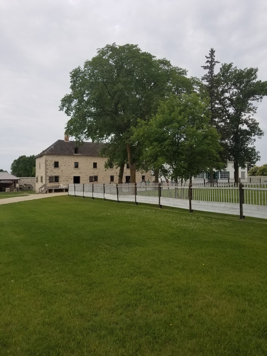 Lower Fort Garry Visitor Centre | Provincial Trunk Hwy 9, St. Andrews, MB R1A 3H9, Canada | Phone: (888) 773-8888