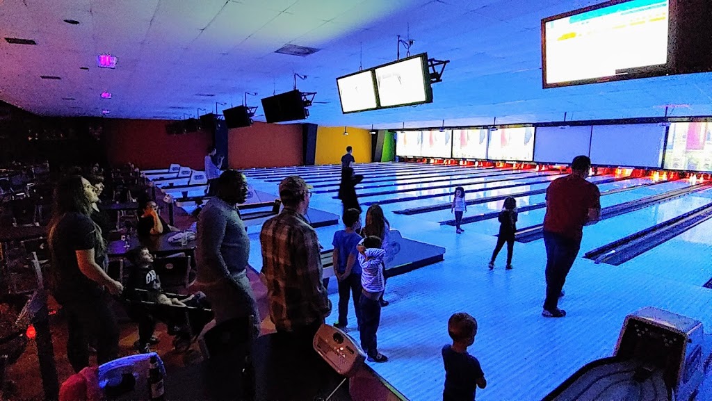 Canadian Bowling Centre | 217 Fairmont Dr, Saskatoon, SK S7M 5B8, Canada | Phone: (306) 384-2400