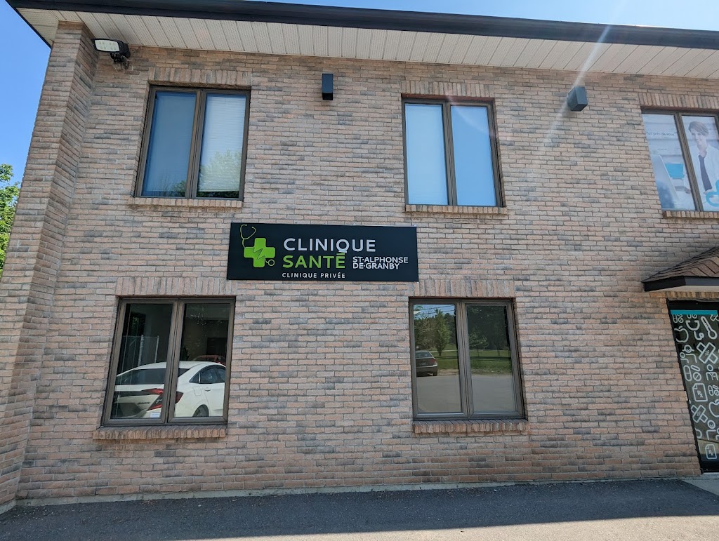 Florian BLACHE Physiothérapeute & Ostéopathe | Clinique Santé Saint-Alphonse, 360-A Rue Principale, Saint-Alphonse-de-Granby, QC J0E 2A0, Canada | Phone: (514) 224-0076