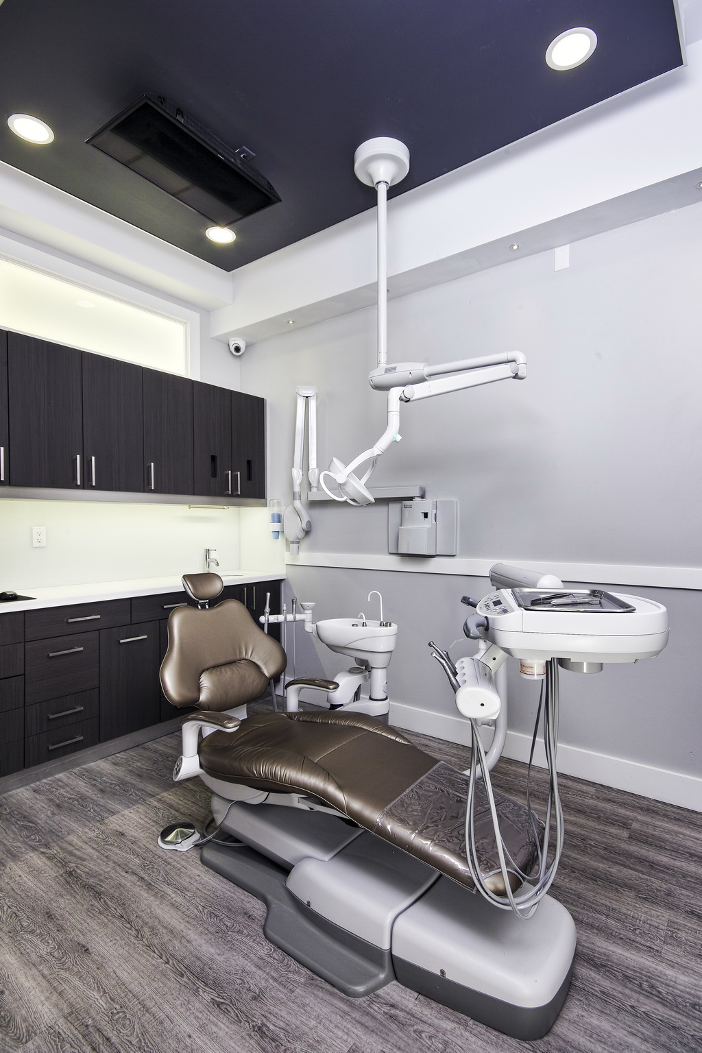 SunLake Dental Care, Dentist in Newmarket | 16945 Leslie St #15, Newmarket, ON L3Y 9A2, Canada | Phone: (289) 803-0335