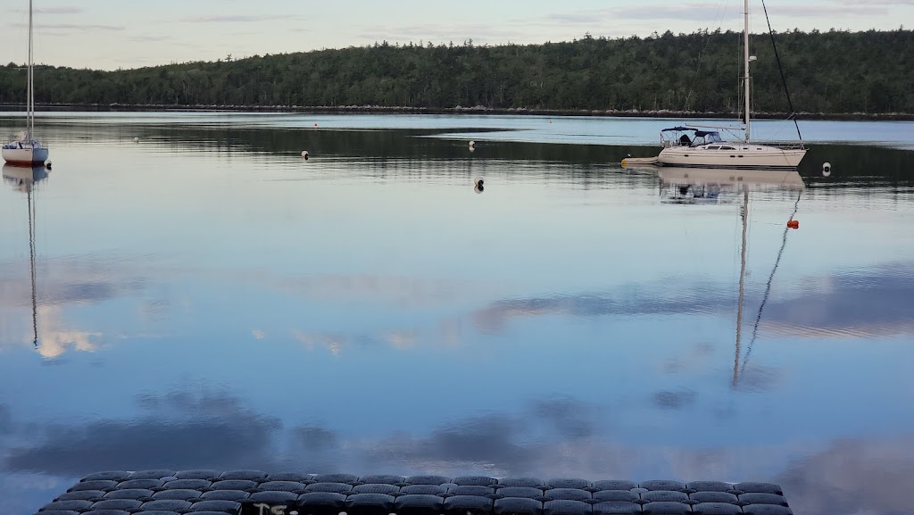 Shelburne Harbour Yacht Club & Marina | 107 Water St, Shelburne, NS B0T 1W0, Canada | Phone: (902) 875-4757