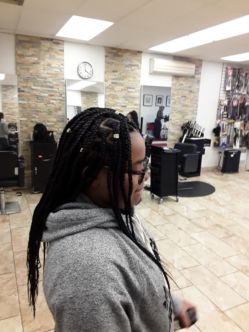 Sados Beauty Salon | 1780 Weston Rd, York, ON M9N 1V8, Canada | Phone: (416) 243-5267