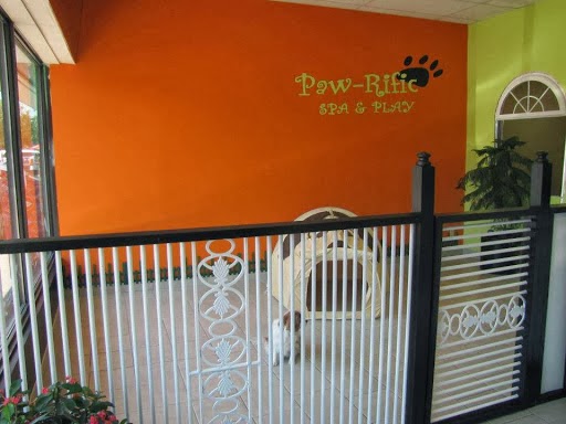 Pawrific Spa | 2895 Bank St, Gloucester, ON K1T 1N2, Canada | Phone: (613) 224-3644