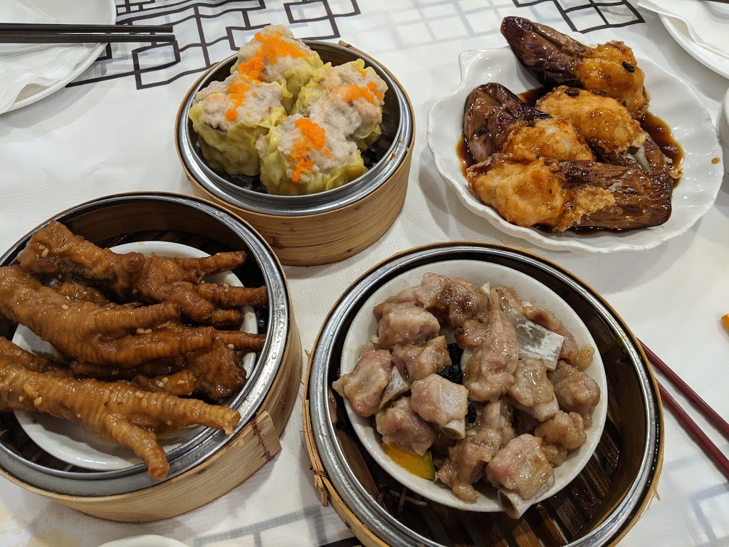 Come Along Chinese Restaurant | 2550 Kingsway, Vancouver, BC V5R 5H2, Canada | Phone: (604) 439-1318