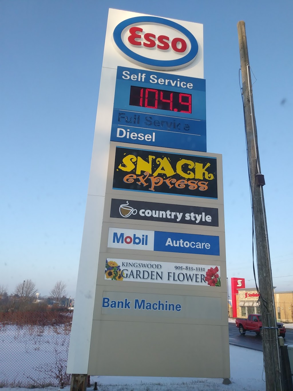 Esso | 1515 King Rd #1, King City, ON L7B 1L4, Canada | Phone: (905) 833-6332