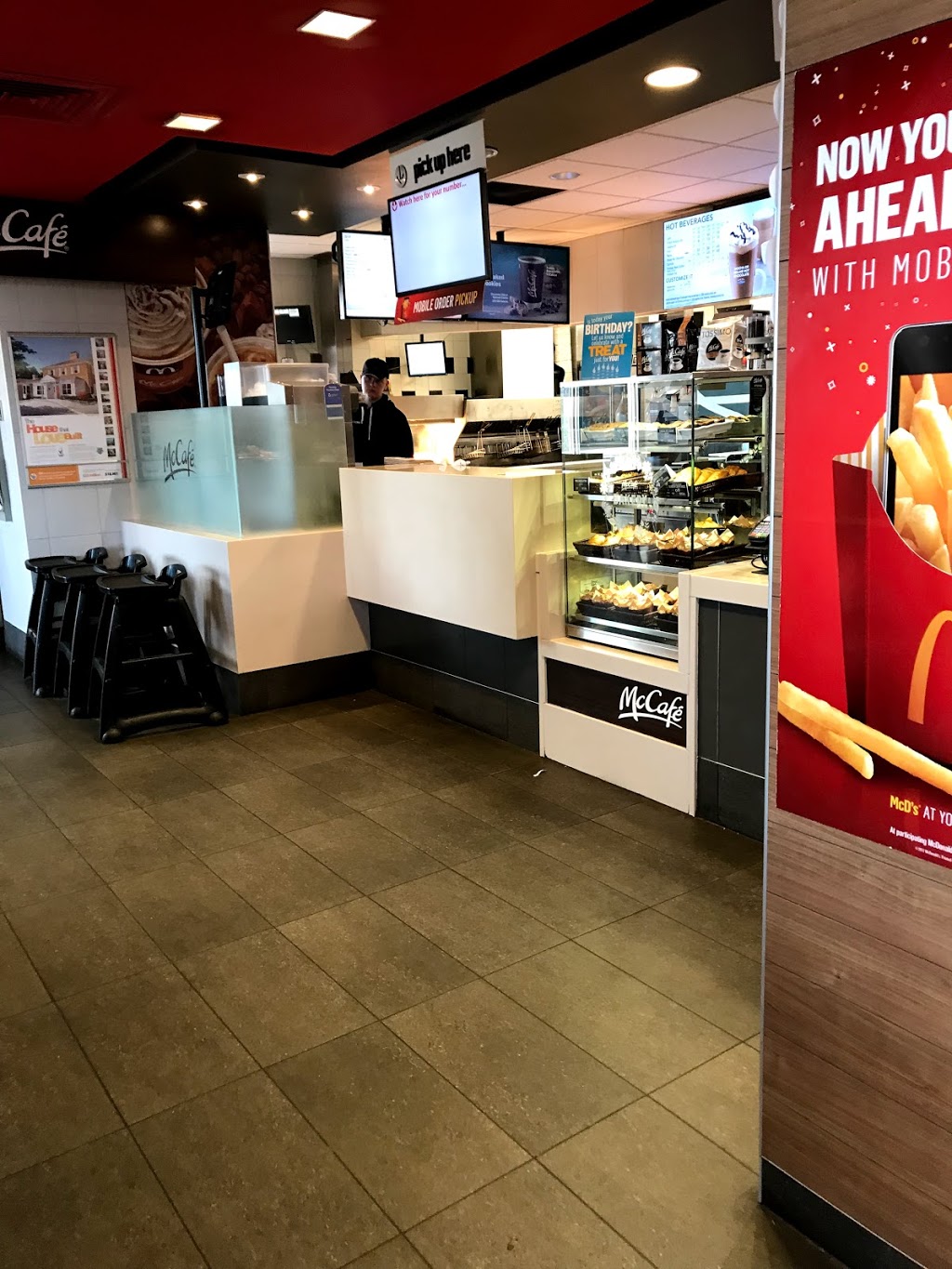 McDonalds | 3589 Bleams Rd, New Hamburg, ON N0B 2G0, Canada | Phone: (519) 662-1500